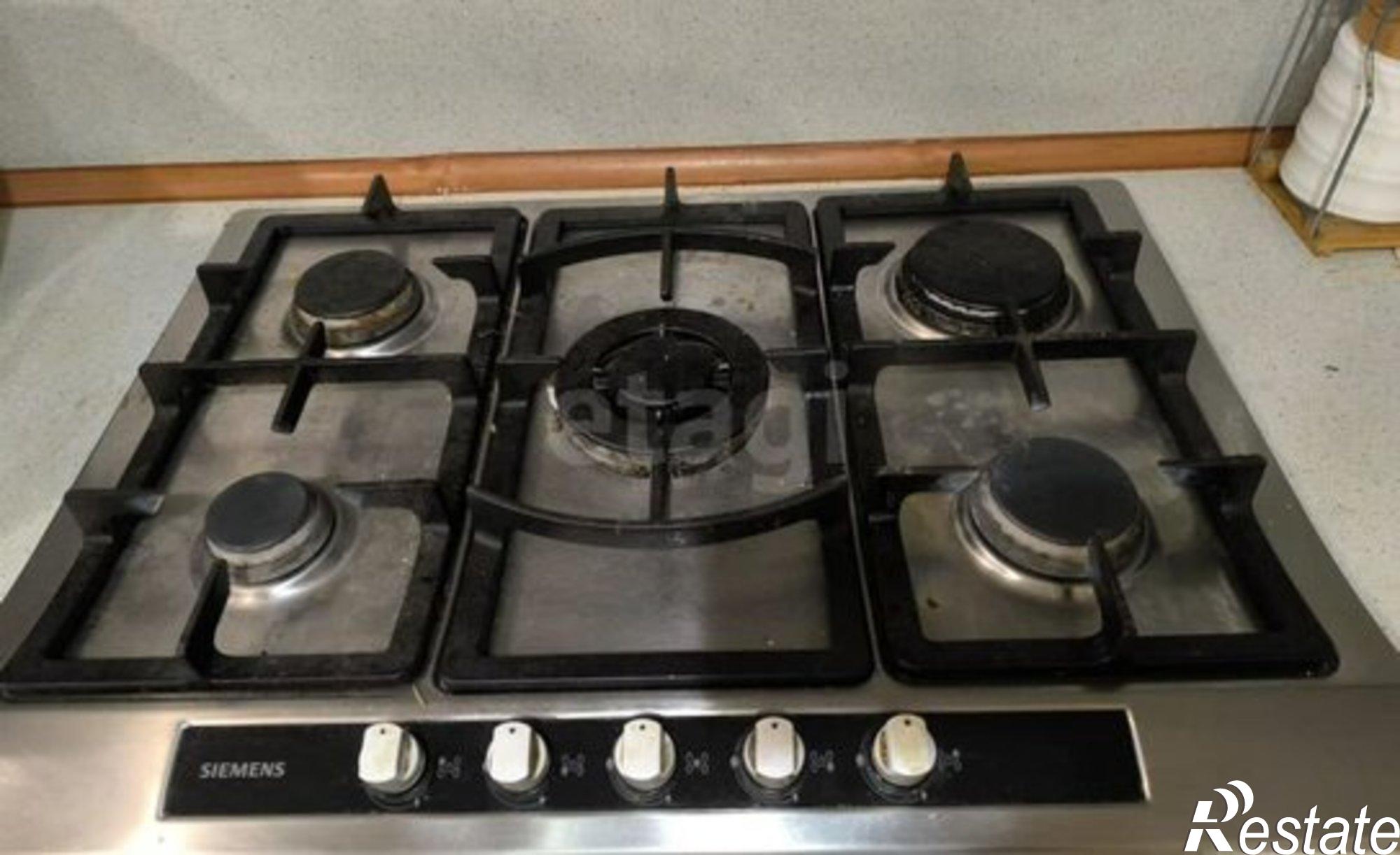 Купить квартиру за 5 350 000 рублей на улица Пирогова, 31