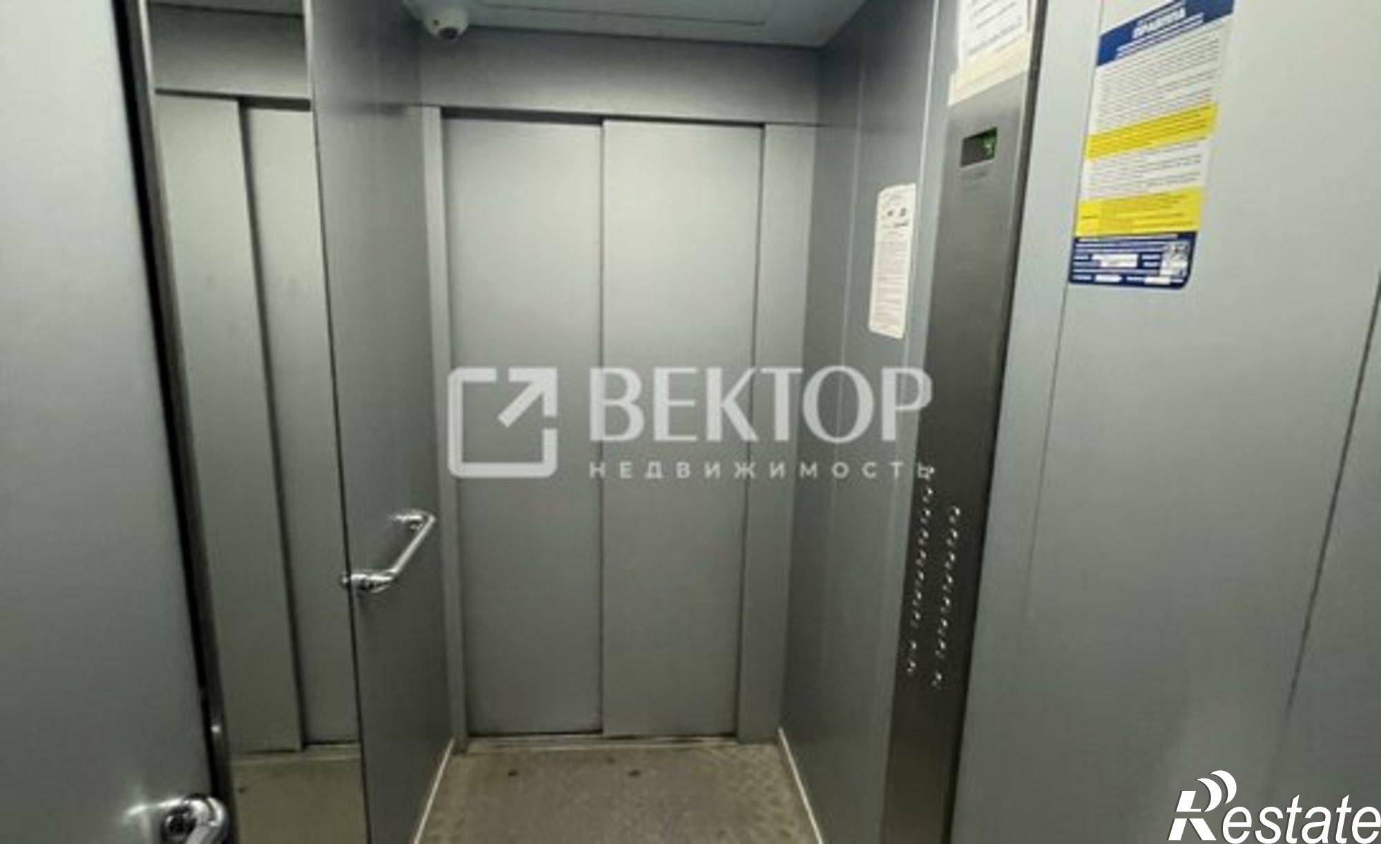 Купить квартиру за 8 500 000 рублей на улица Панина, 3 к4