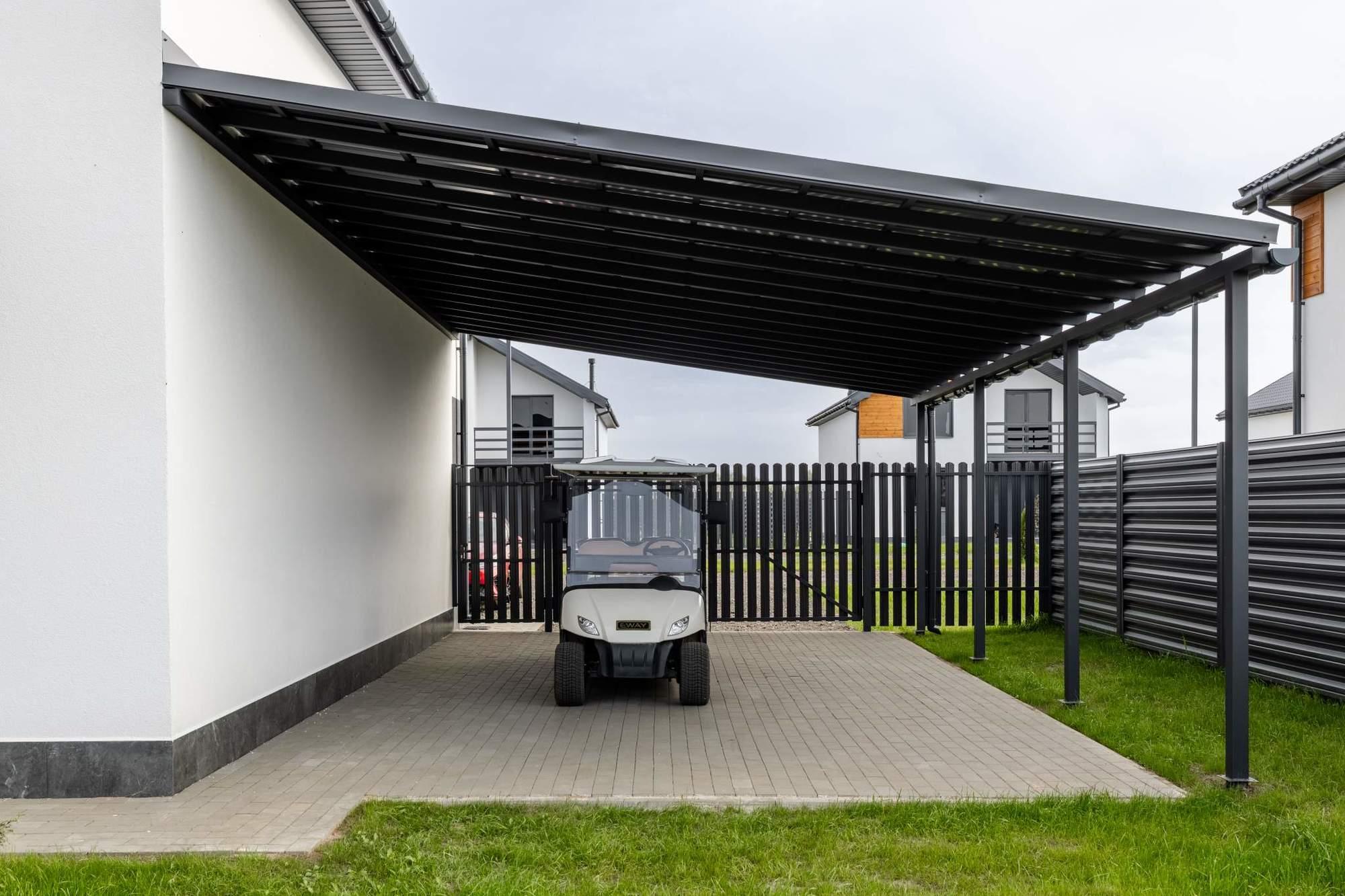 Купить дачу, дом, коттедж за 12 000 000 рублей на Яблоневая улица, д.15