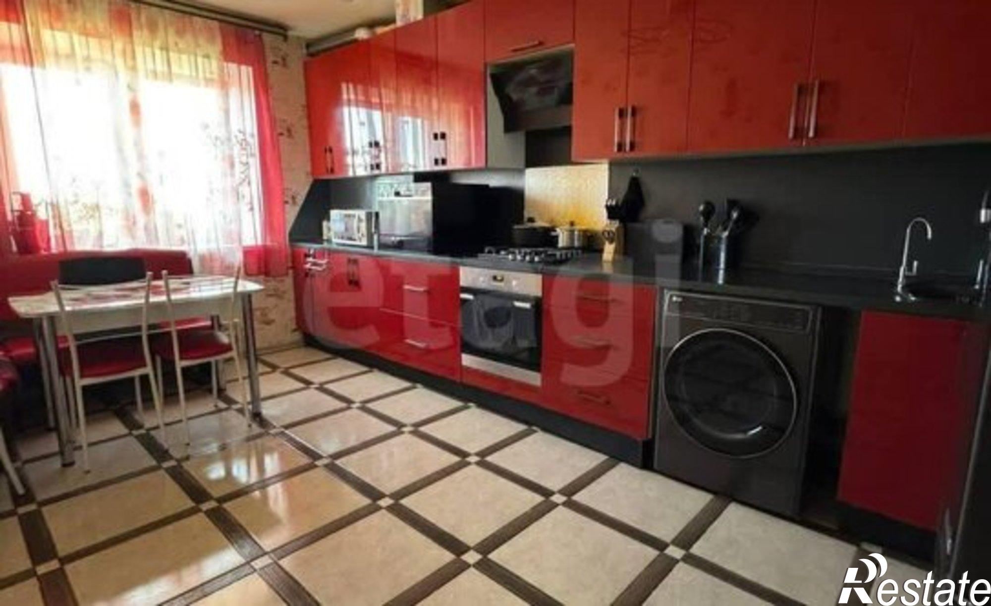 Купить квартиру за 12 600 000 рублей на Мануфактурная улица, 28