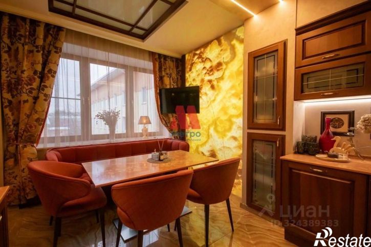 4-комн квартира улица Ушинского, 6А,  д. 6А