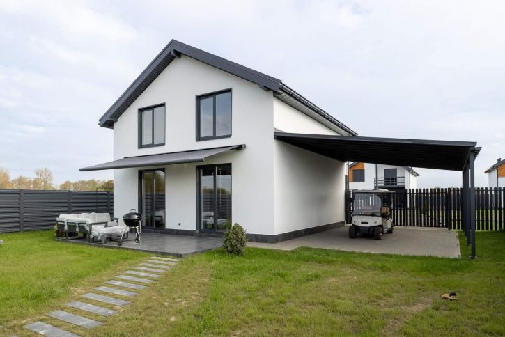 Коттедж/дом Яблоневая улица, д.15