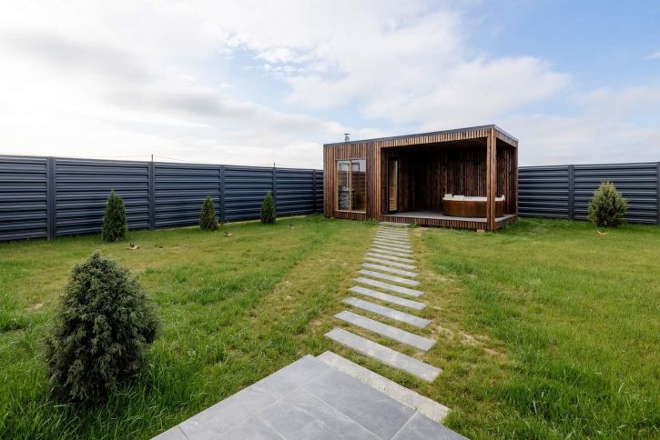 Коттедж/дом Яблоневая улица, д.15