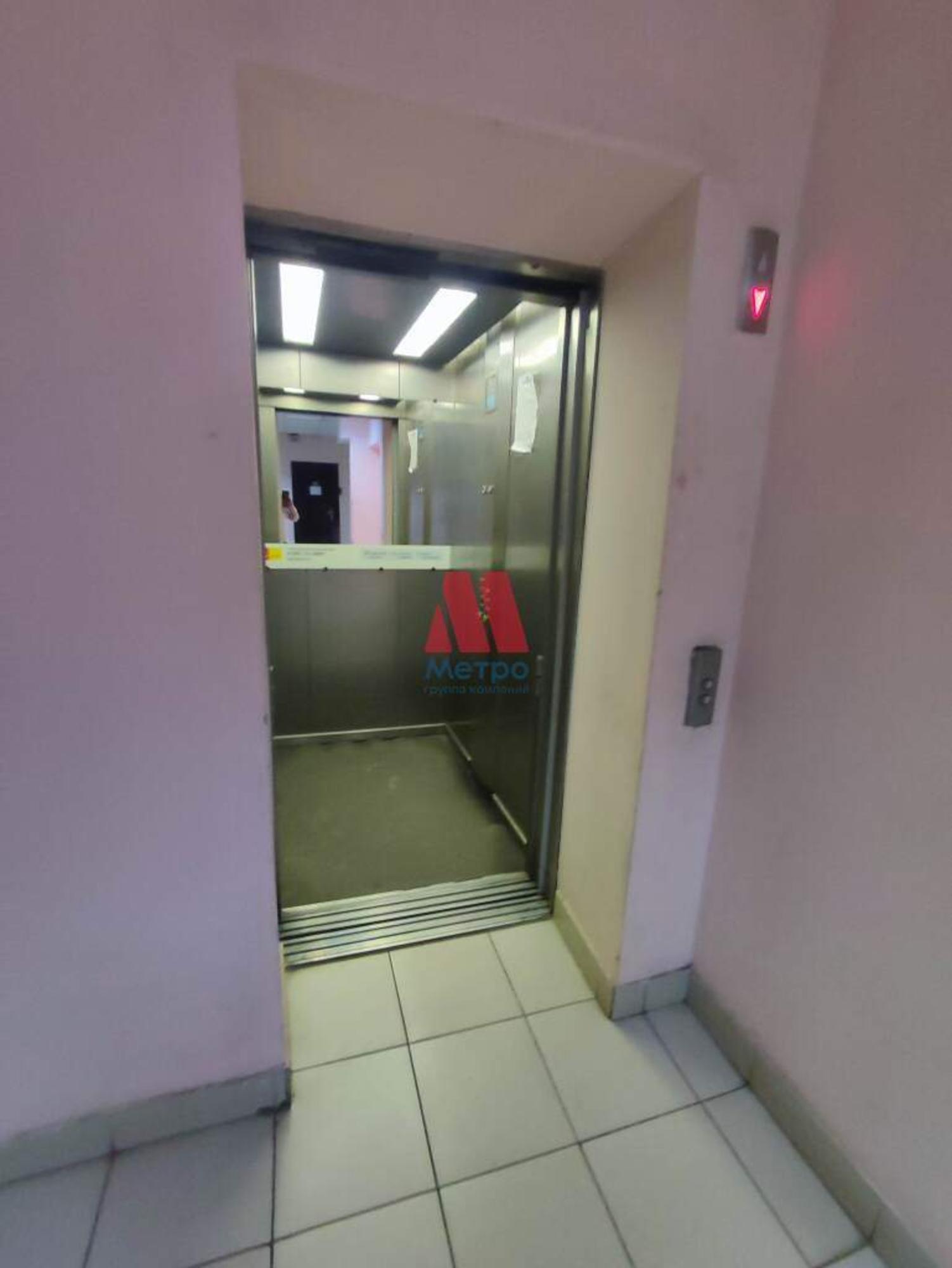 Купить помещение свободного назначения за 10 000 000 рублей на Наумова улица, д.67/2