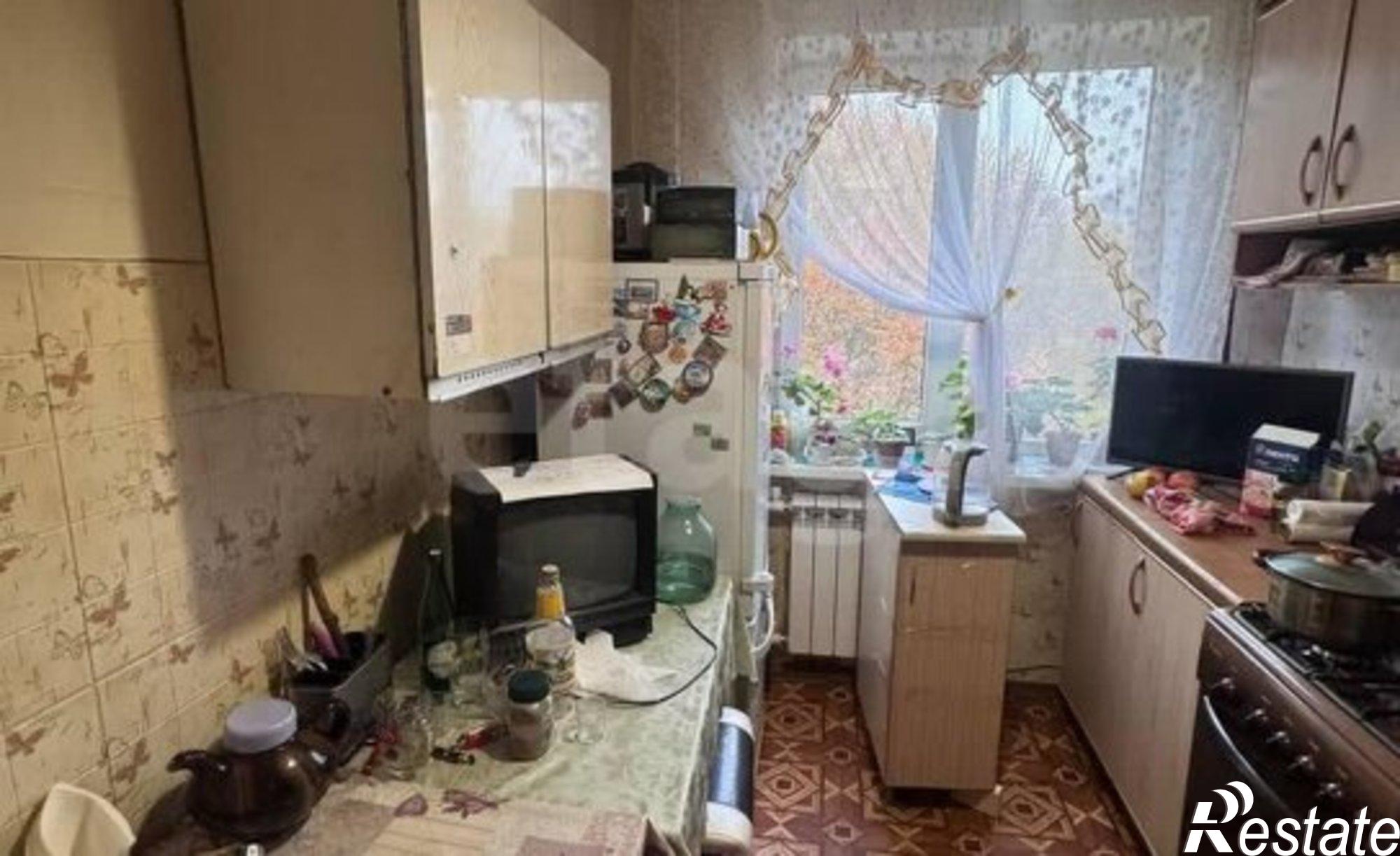 Купить квартиру за 1 300 000 рублей на Ярославская улица, 33