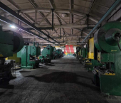 помещение 1100 кв м Машиностроителей проспект, д.83