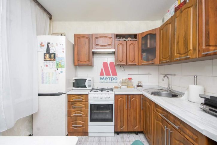 2-комн квартира Батова улица, д.5