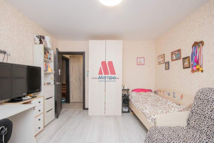 2-комн квартира Батова улица, д.5