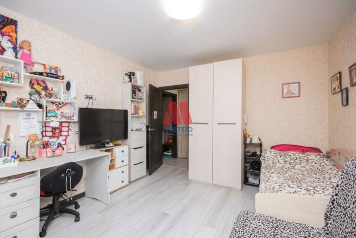 2-комн квартира Батова улица, д.5