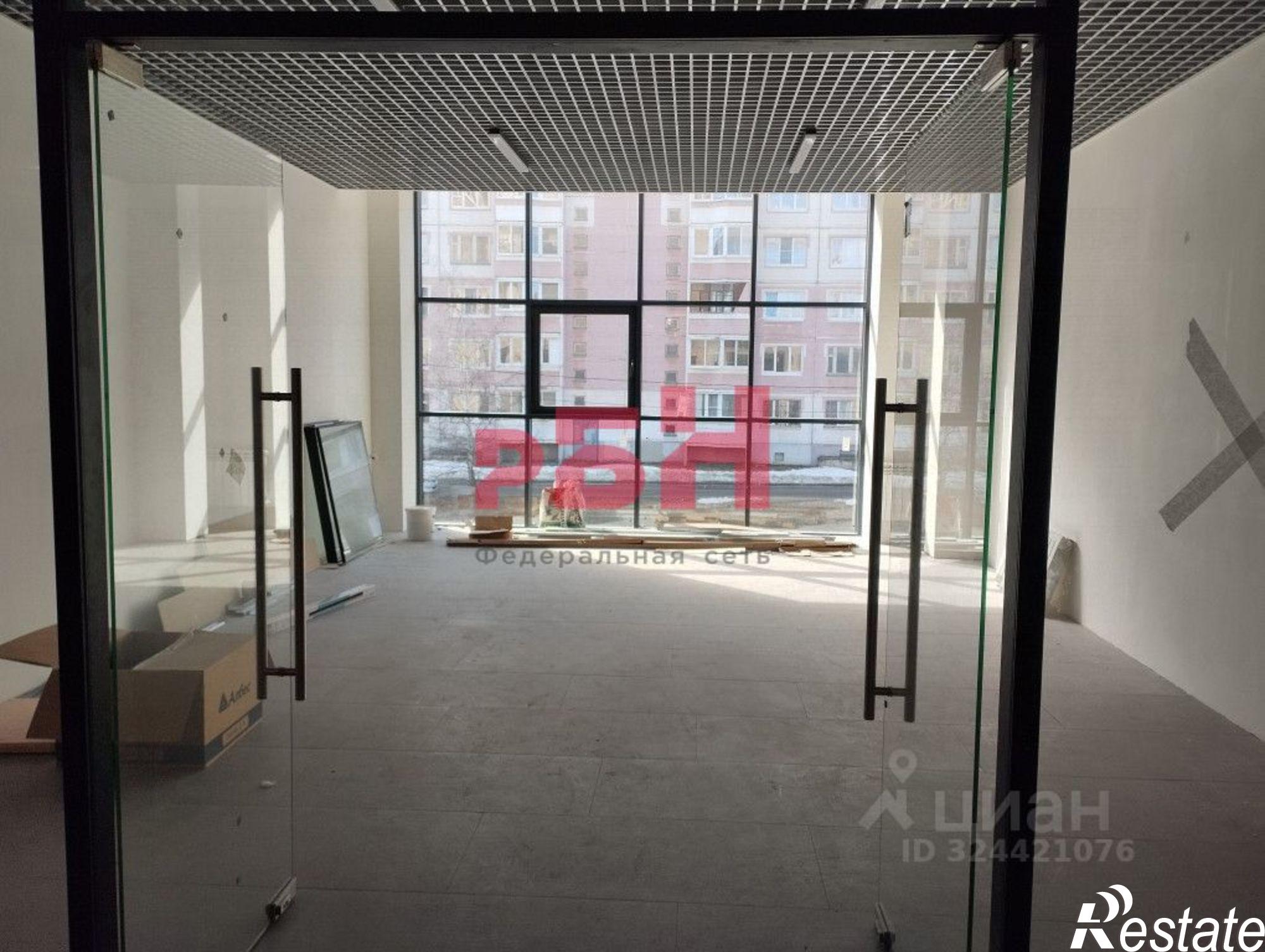 Сдать торговое помещение за 32 003 рублей на улица Строителей, 18А