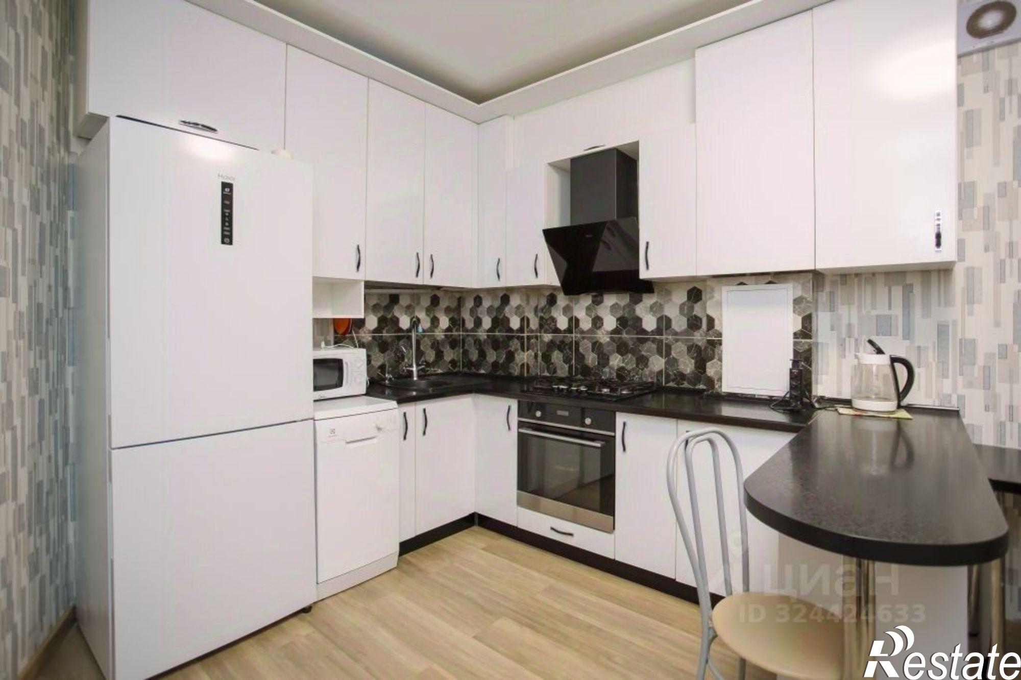 Сдать квартиру за 25 000 рублей на поселок Нефтебаза, 152