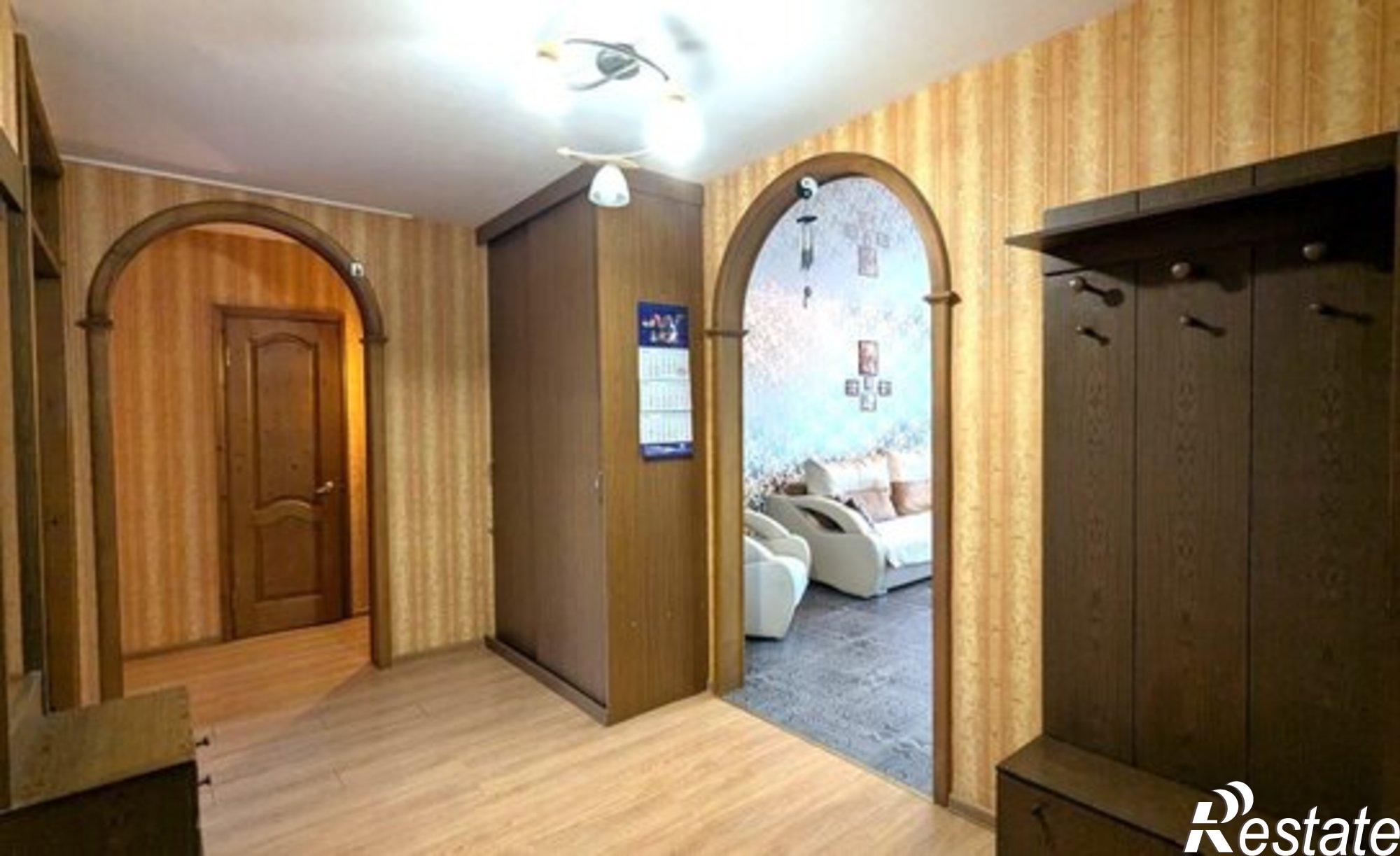 Купить квартиру за 7 800 000 рублей на ул Индустриальная, 9 3