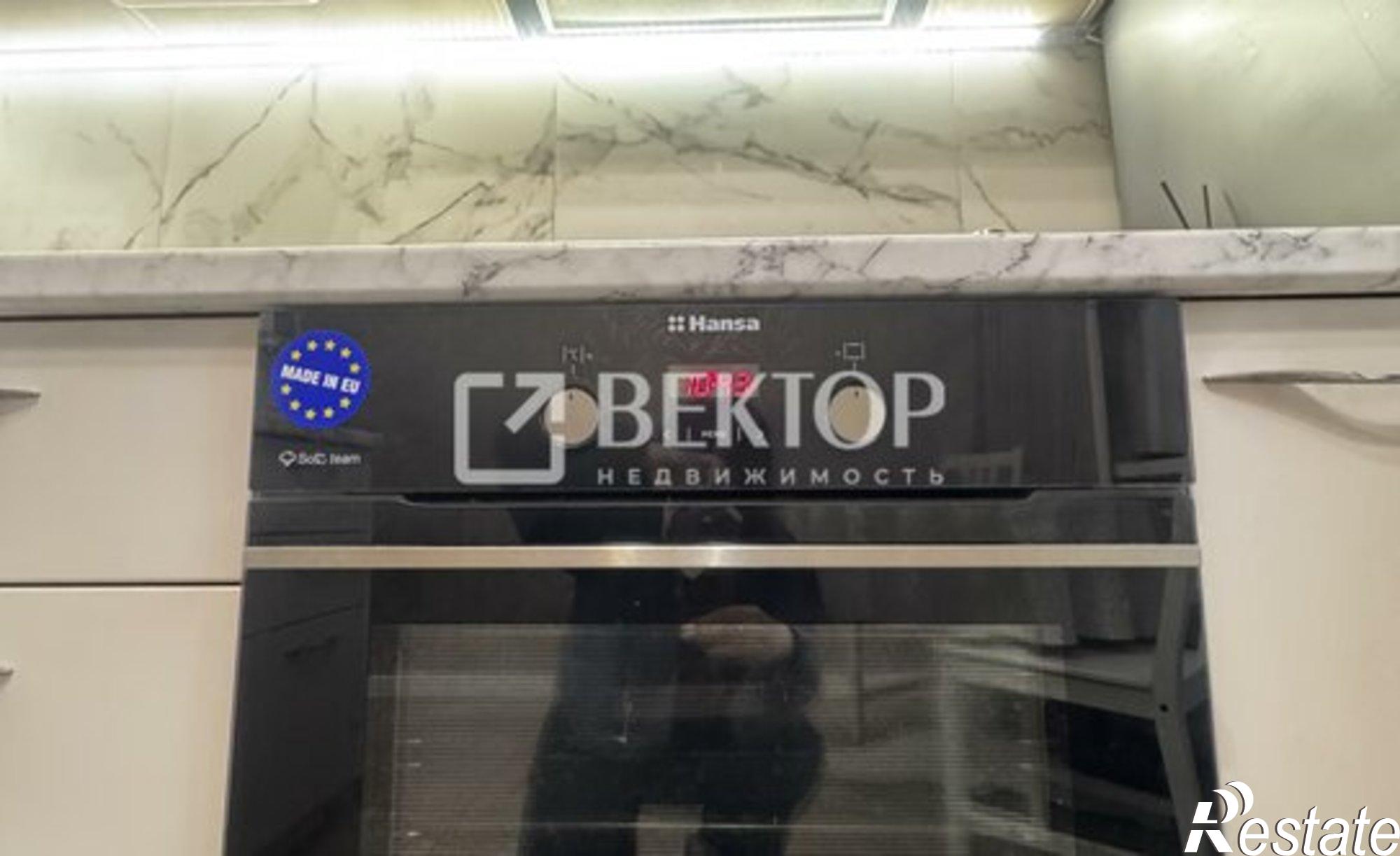 Купить квартиру за 10 900 000 рублей на ул Карла Либкнехта, 11/12