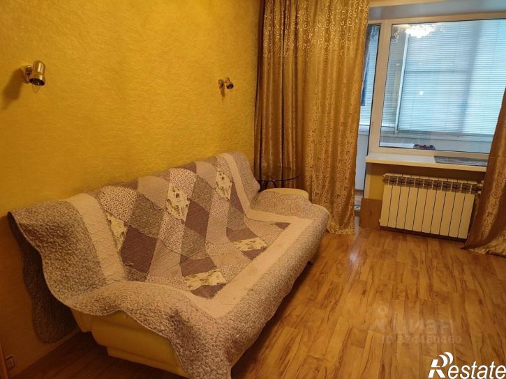 3-комн квартира поселок Октябрьский, 20,  д. 20