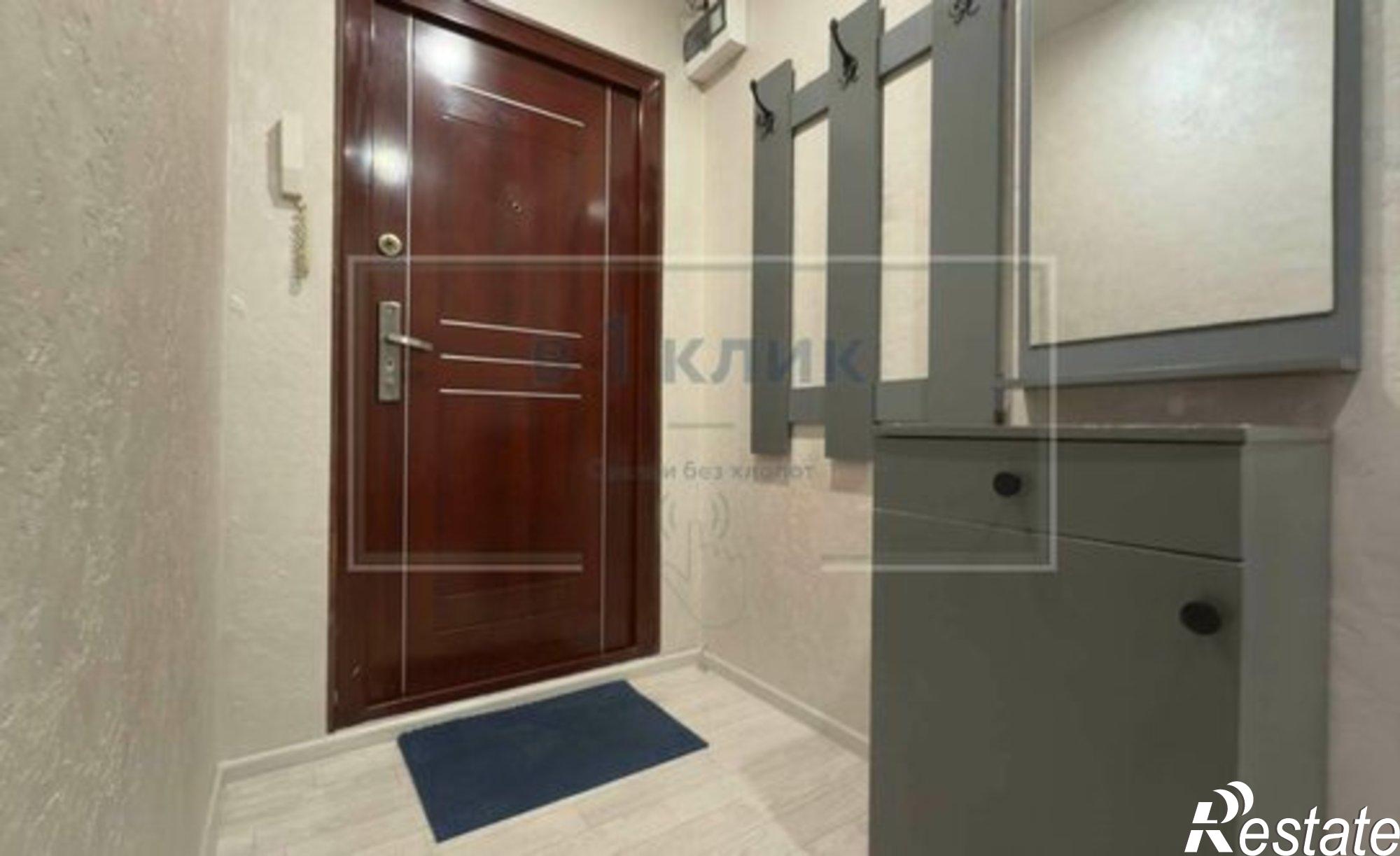 Купить квартиру за 3 800 000 рублей на ул Сахарова, 13 2