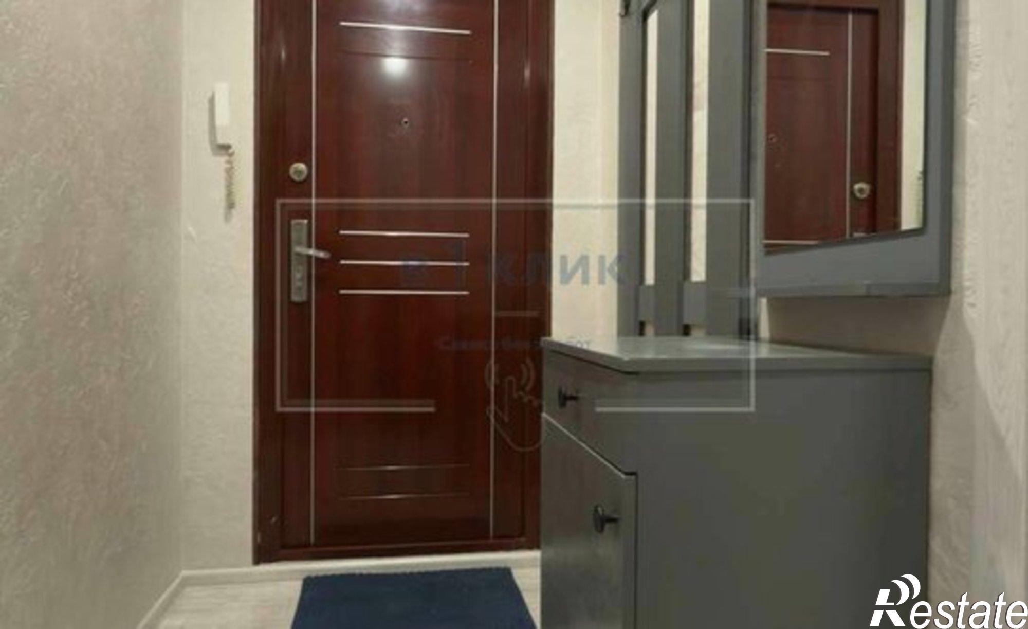 Купить квартиру за 3 800 000 рублей на ул Сахарова, 13 2