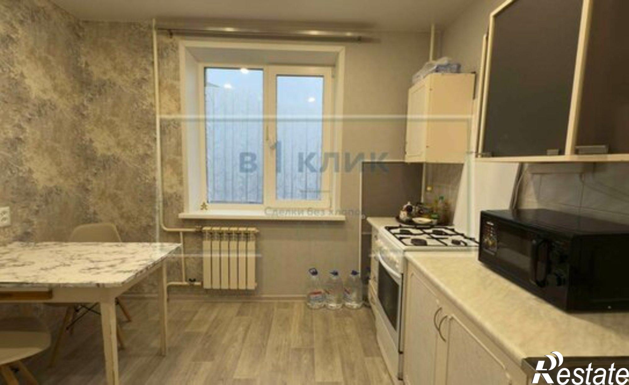 Купить квартиру за 3 800 000 рублей на ул Сахарова, 13 2