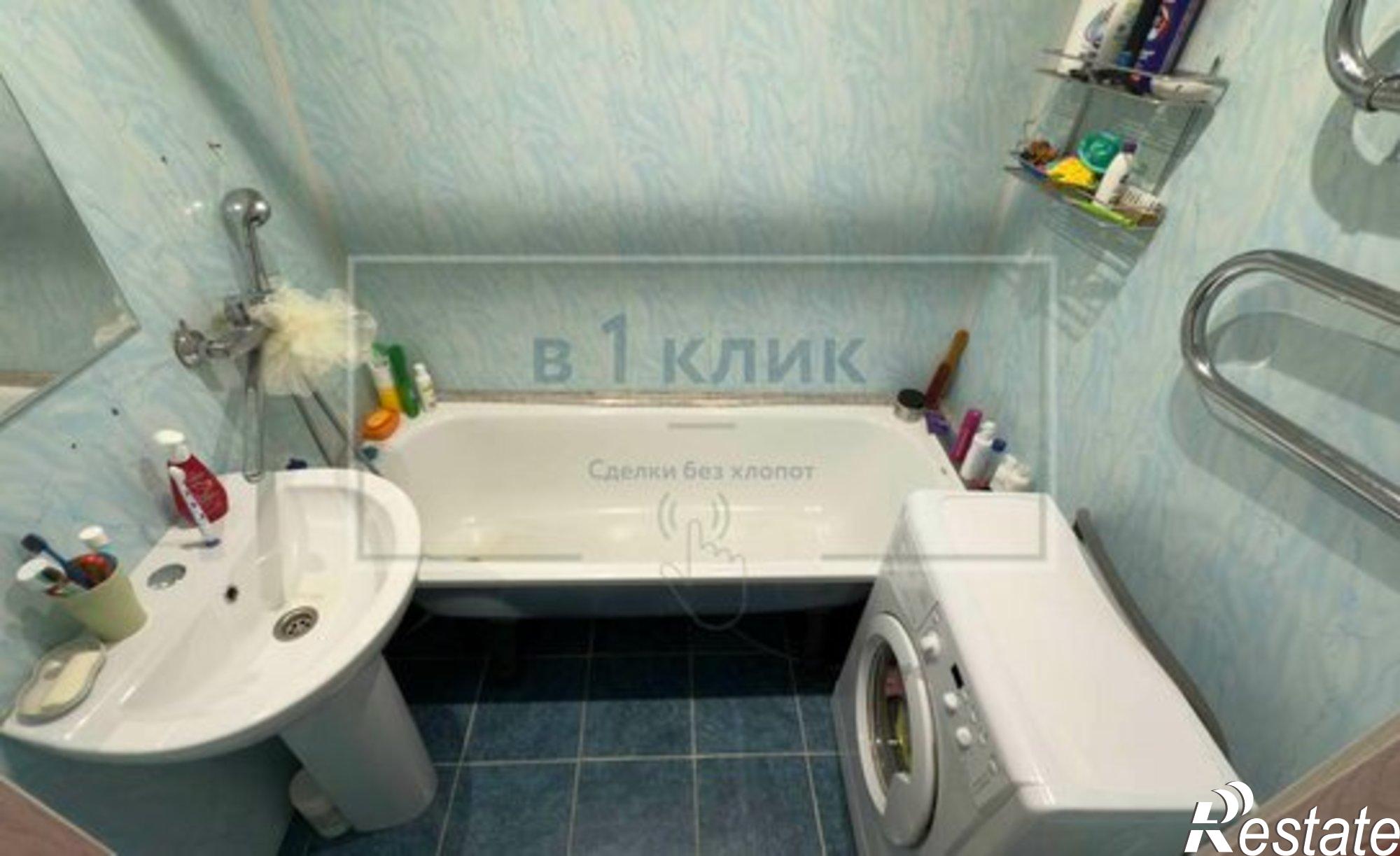 Купить квартиру за 3 800 000 рублей на ул Сахарова, 13 2