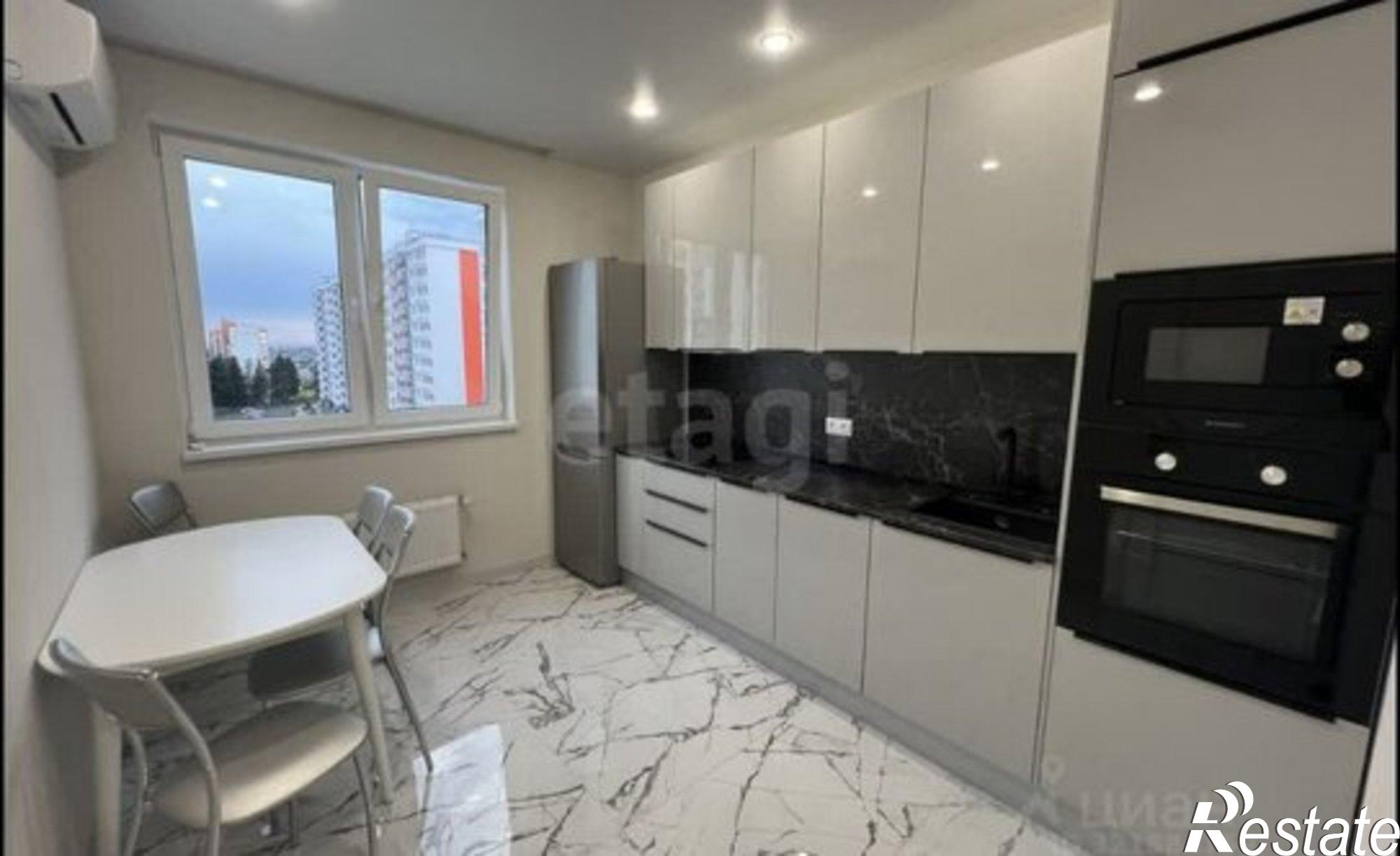 Купить квартиру за 3 500 000 рублей на Лебедевская улица, 10