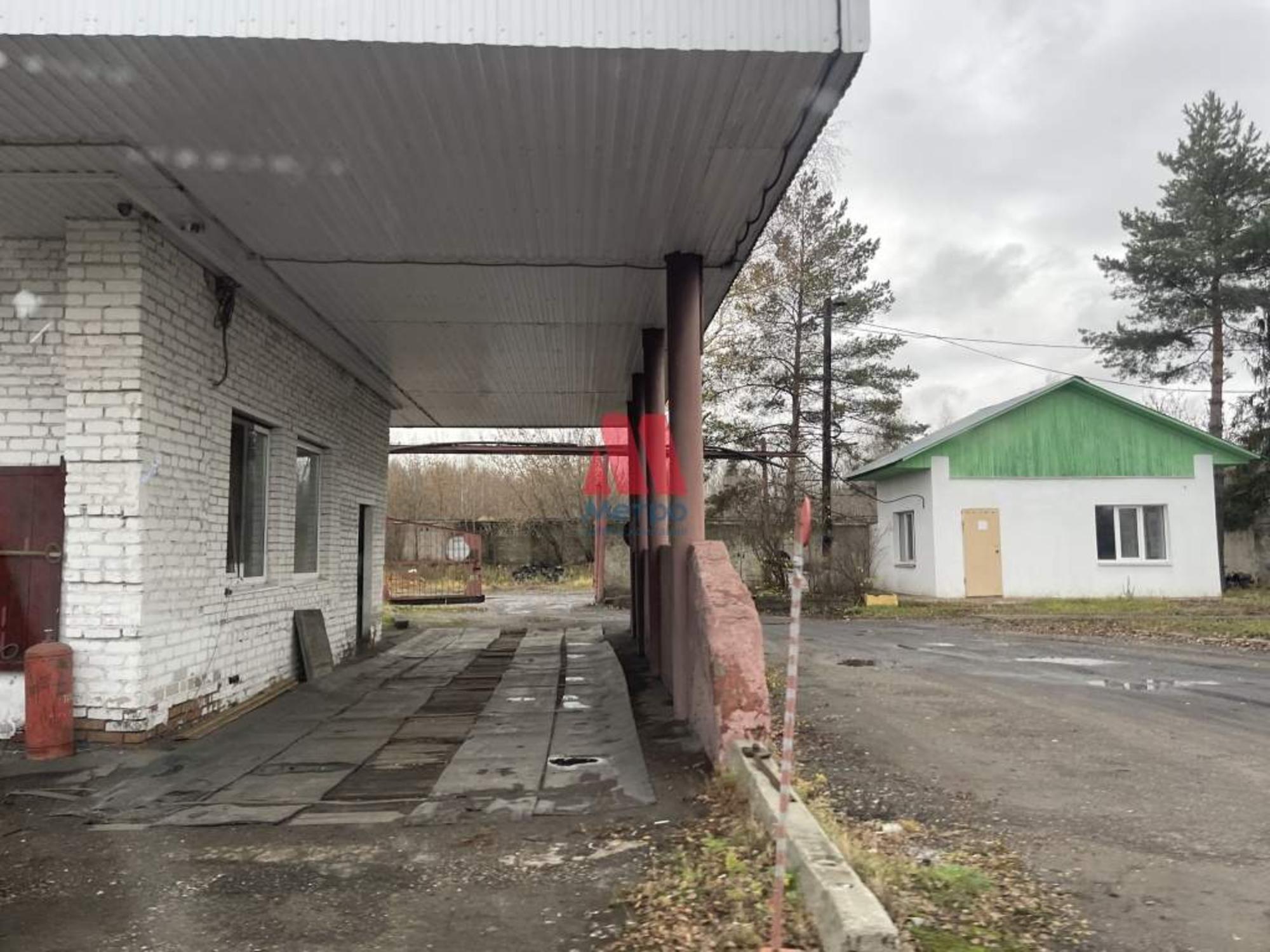 Купить помещение свободного назначения за 190 000 000 рублей на Домостроителей проезд, д.2