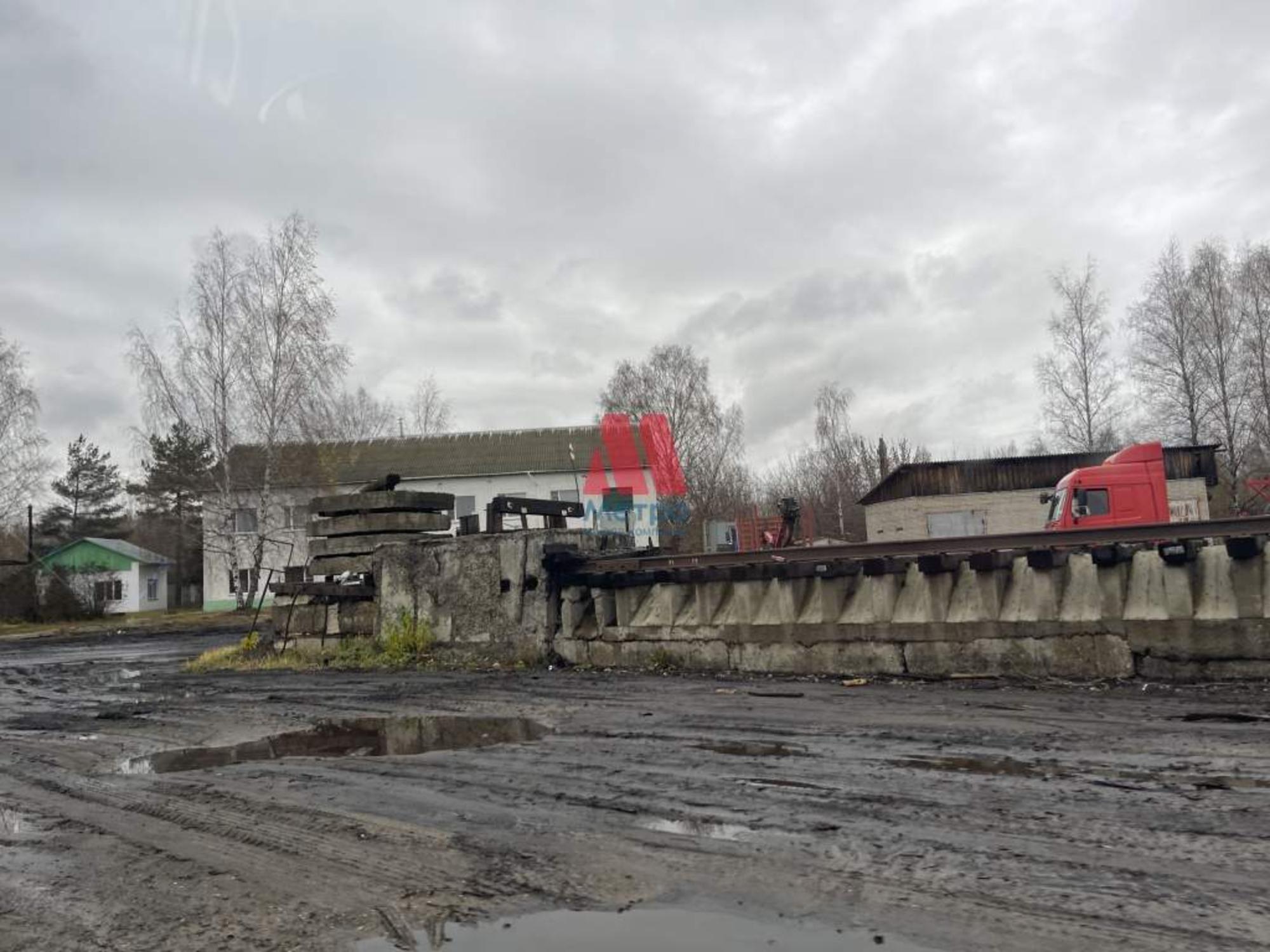 Купить помещение свободного назначения за 190 000 000 рублей на Домостроителей проезд, д.2