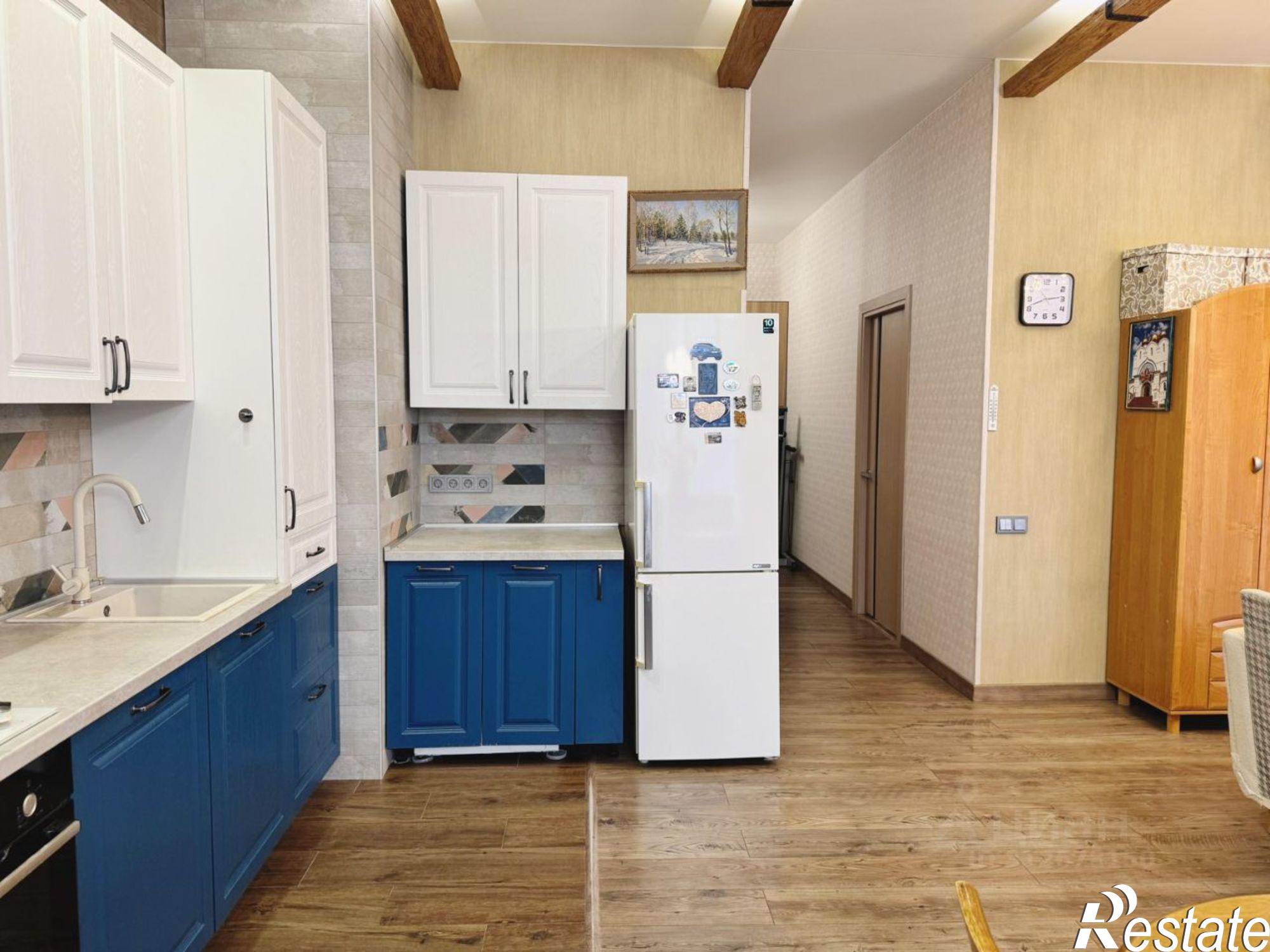 Купить квартиру за 9 990 000 рублей на проспект Авиаторов, 46