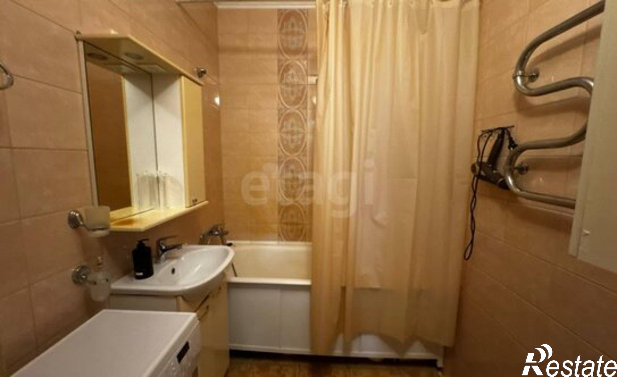 Купить квартиру за 6 500 000 рублей на Дядьковский проезд, 4