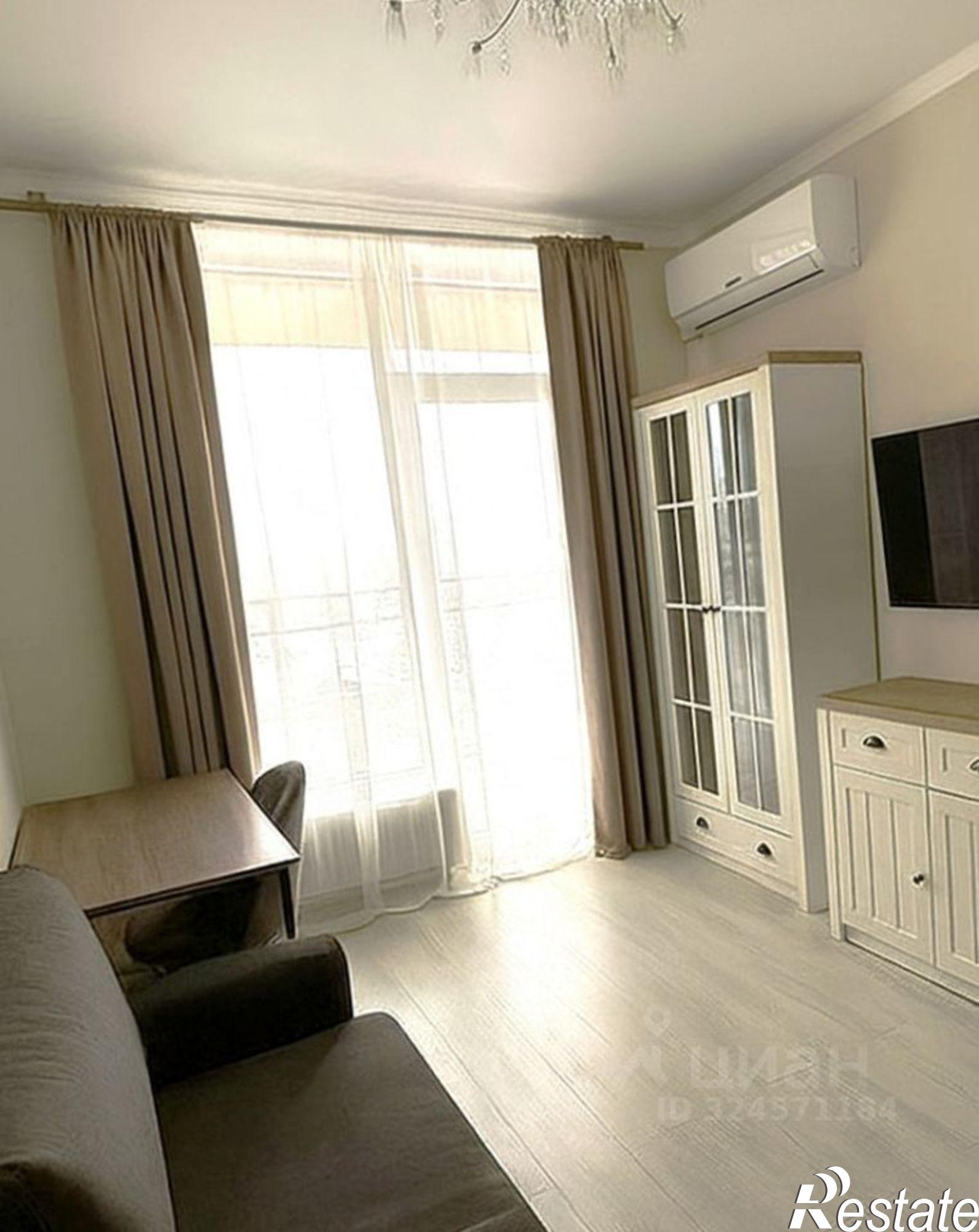 Сдать квартиру за 20 000 рублей на пр-кт Октября, 3