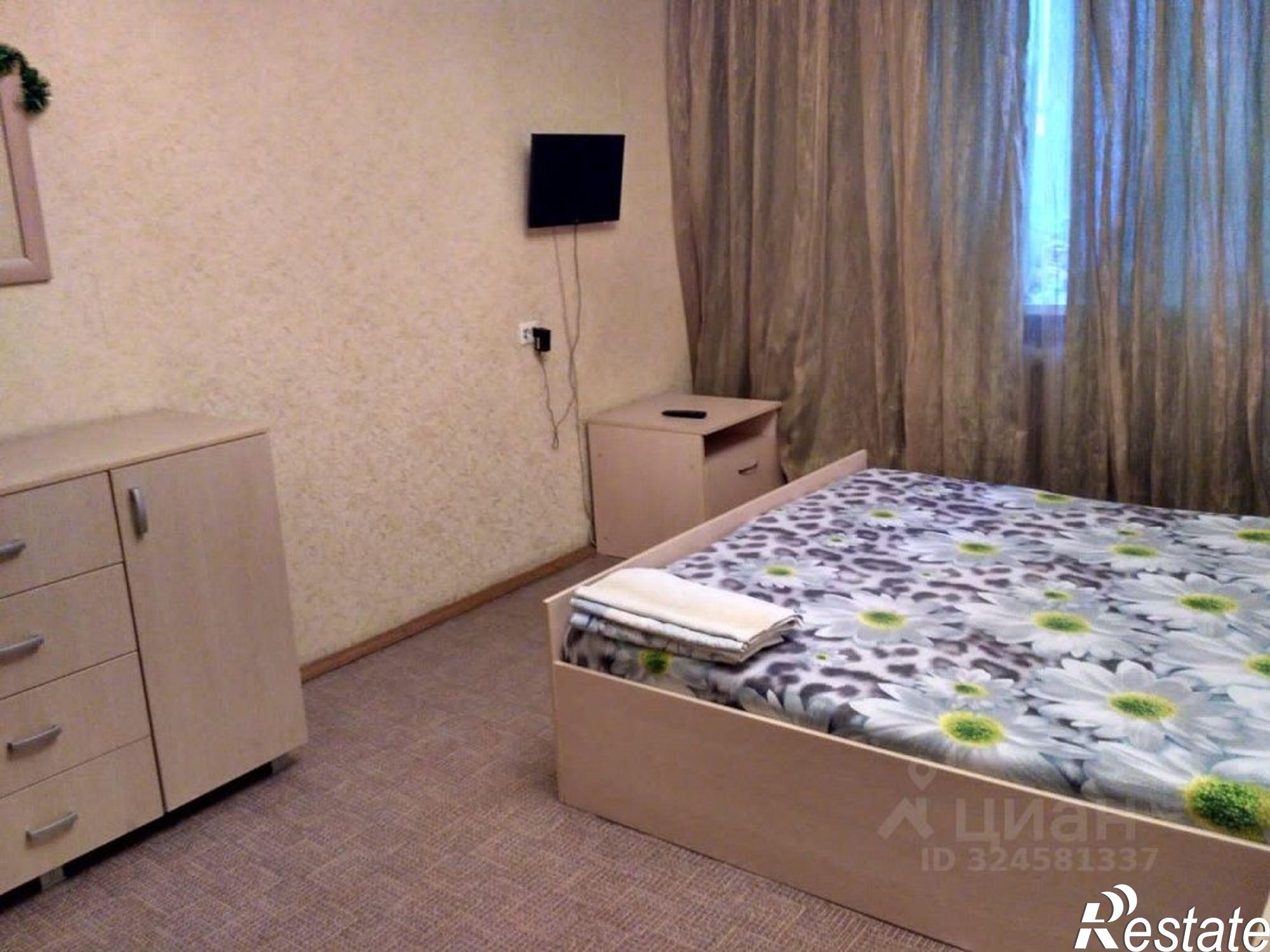 Сдать квартиру за 25 000 рублей на улица Лисицына, 28