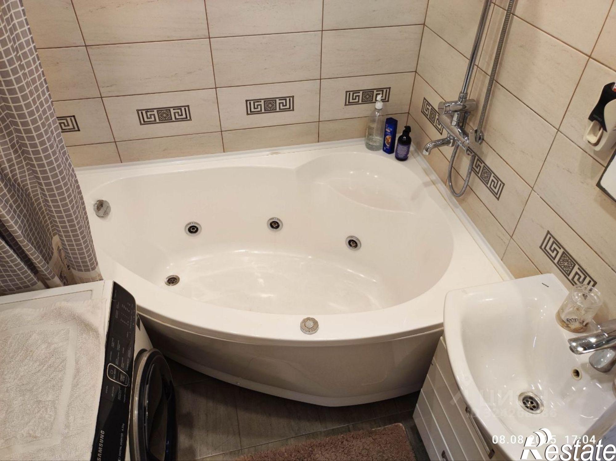 Сдать квартиру за 33 000 рублей на улица Слепнёва, 17