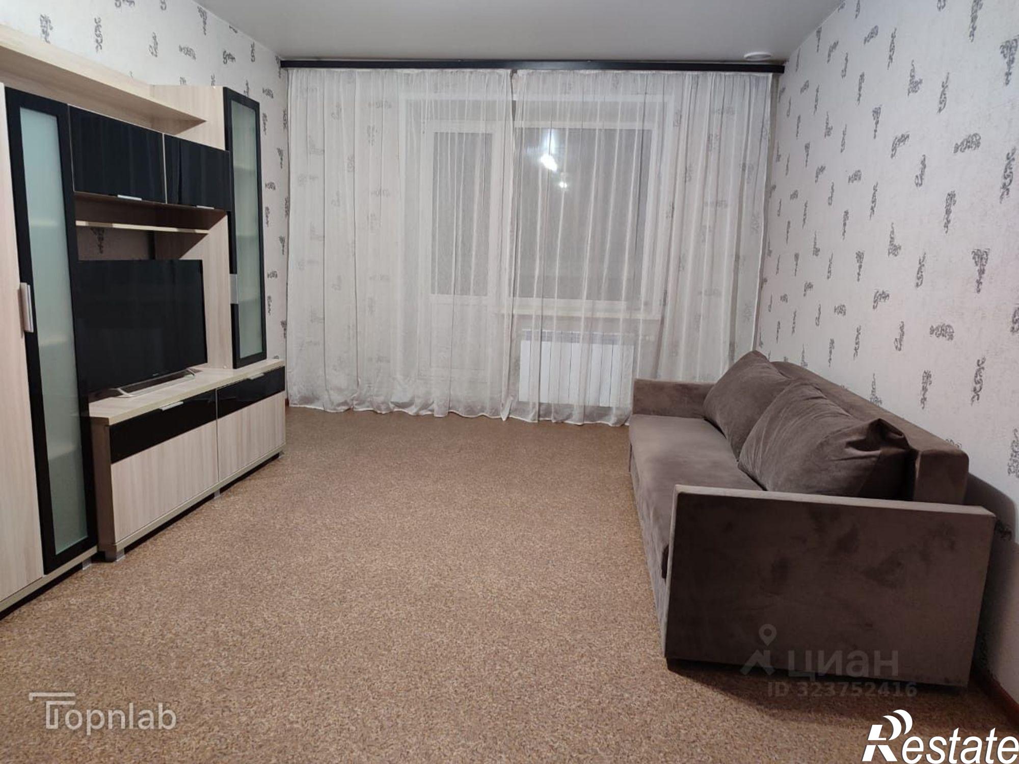 Сдать квартиру за 18 000 рублей на улица Ветеранов, 36