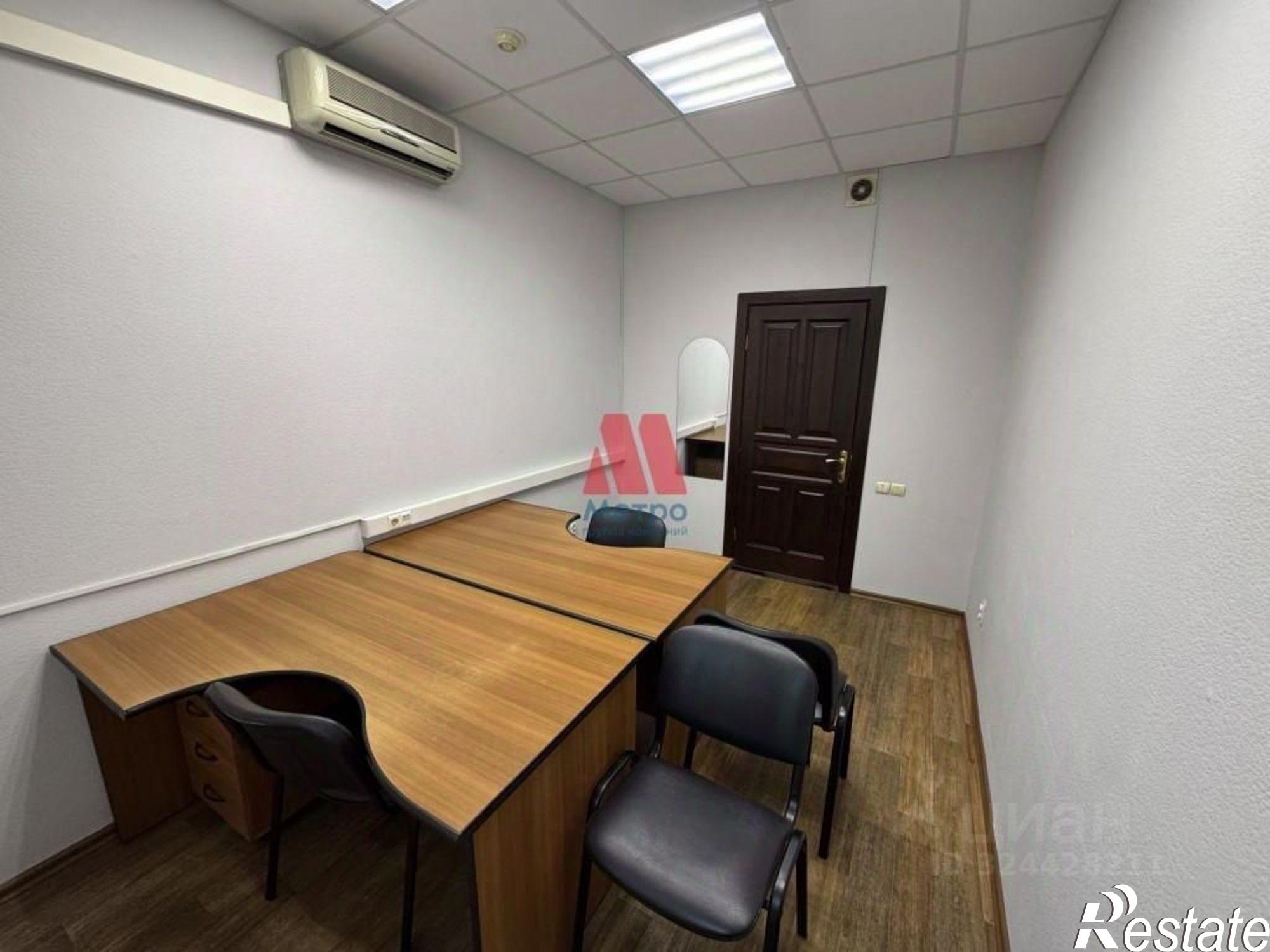 Сдать офис, помещение под офис за 14 520 рублей на Республиканская улица, 112