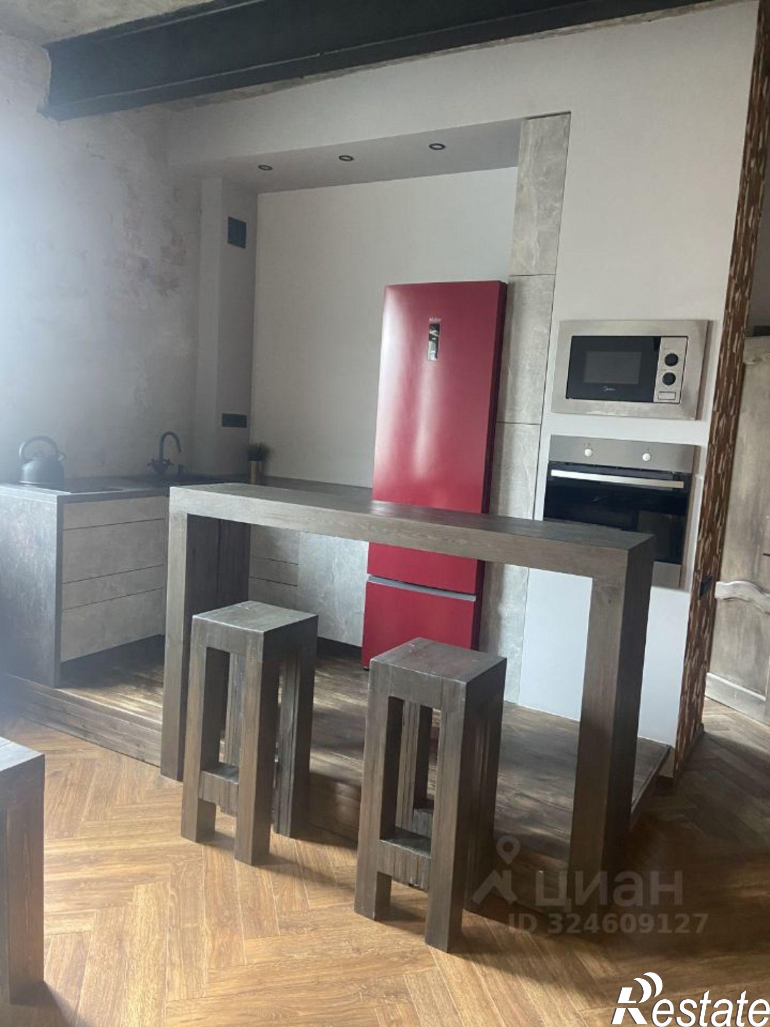 Купить квартиру за 10 800 000 рублей на Республиканская улица, 60/17