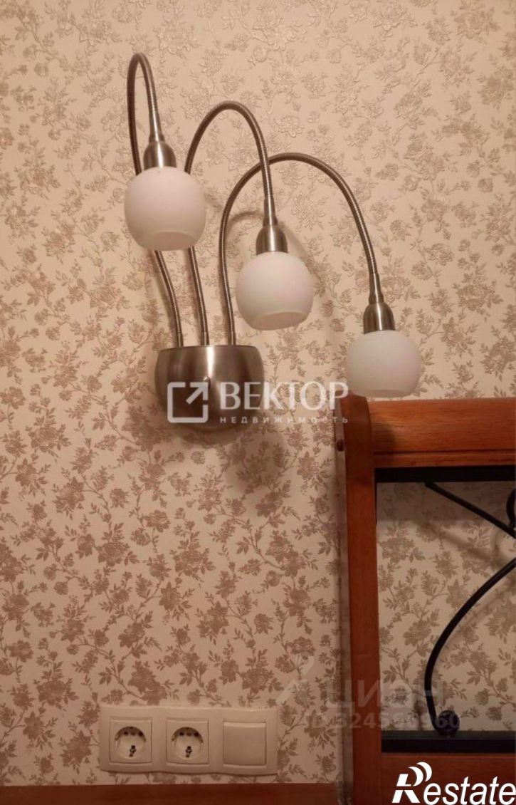 2-комн квартира улица Бабича, 20,  д. 20