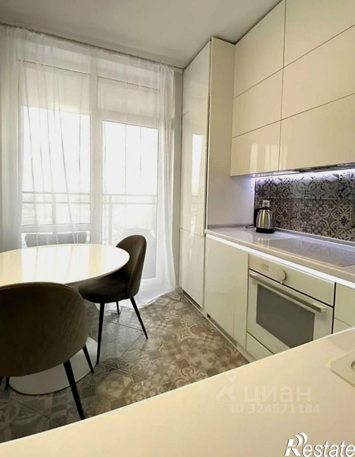 1-комн квартира пр-кт Октября, 3,  д. 3