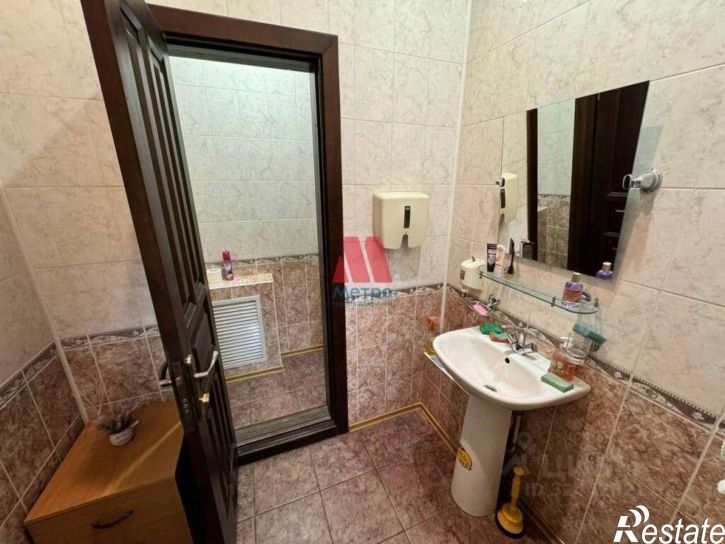 Офис Республиканская улица, 112,  д. 112