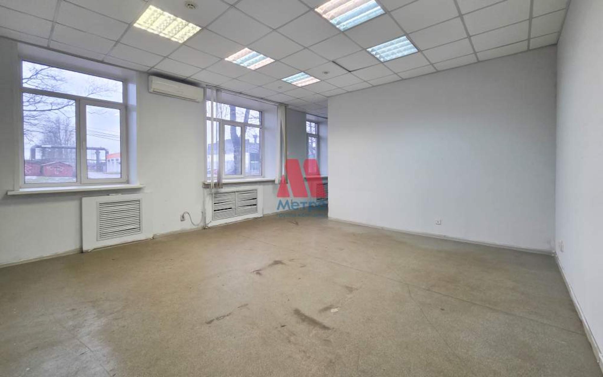 Купить помещение свободного назначения за 20 000 000 рублей на Нефтяников улица, д.5