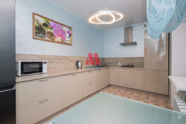 2-комн квартира Жукова улица, д.5