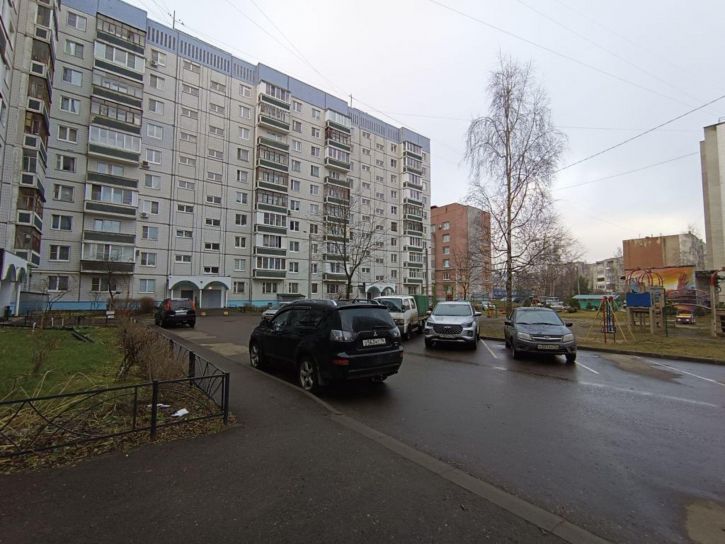 2-комн квартира Машиностроителей пр-кт, 46