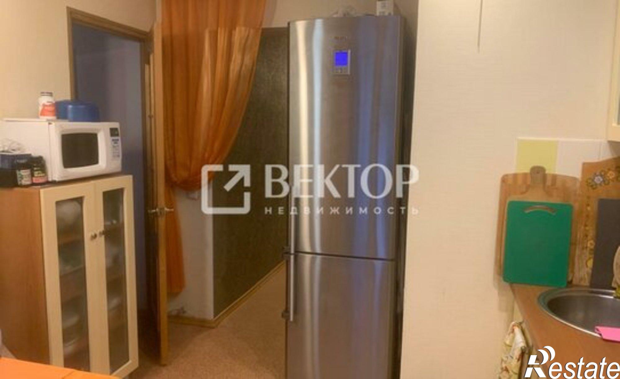 Купить квартиру за 5 700 000 рублей на улица Калинина, 33 к2