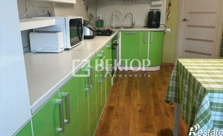 3-комн квартира Клубная улица, 27,  д. 27