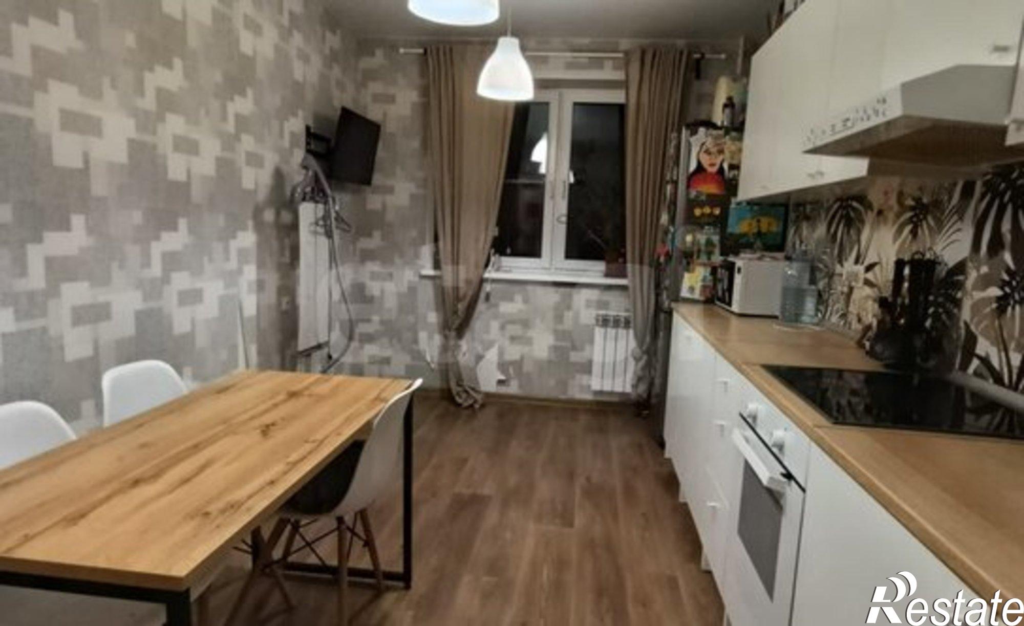 Купить квартиру за 8 240 000 рублей на Суздальское шоссе, 70