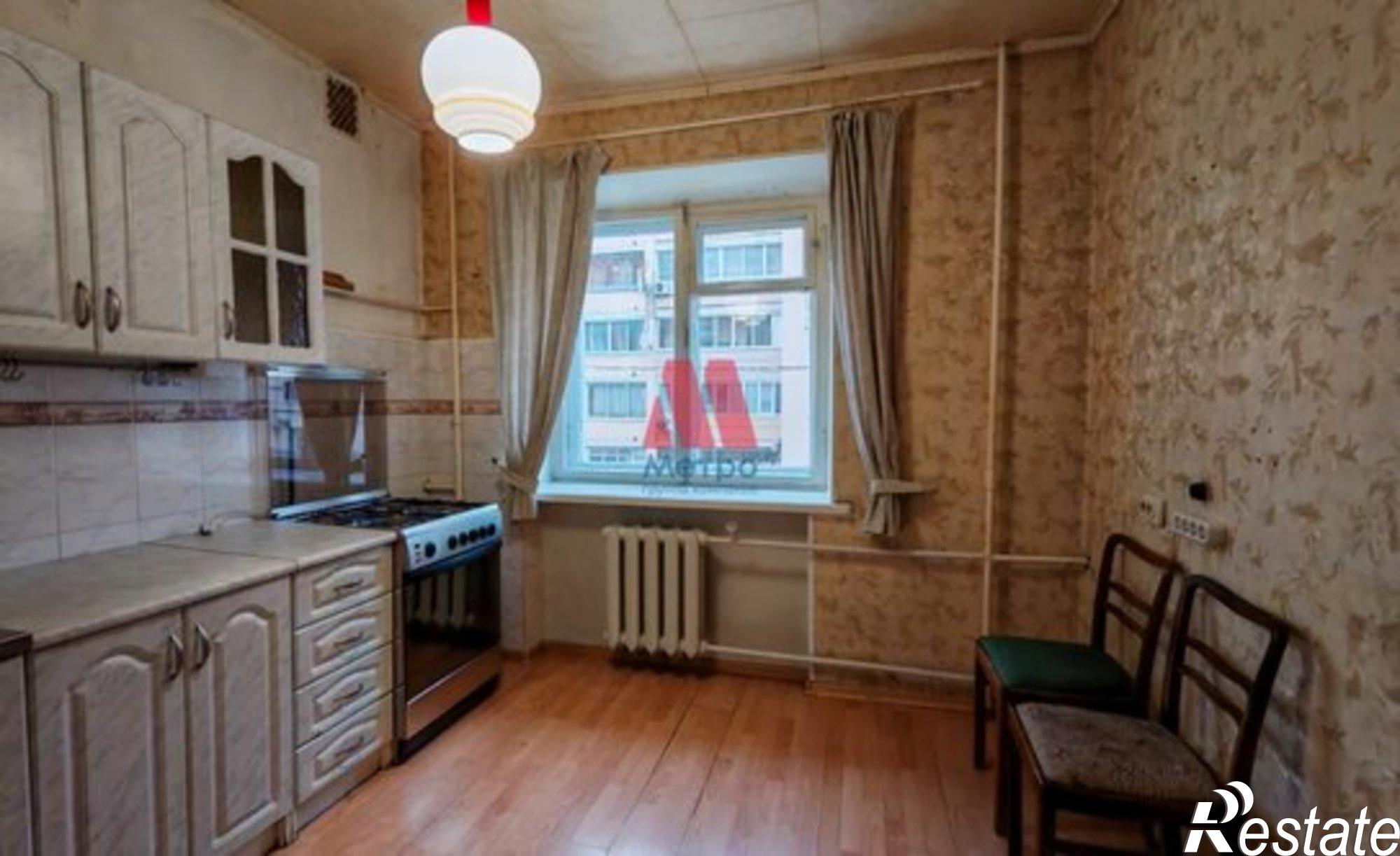 Купить квартиру за 16 500 000 рублей на ул Суркова, 7