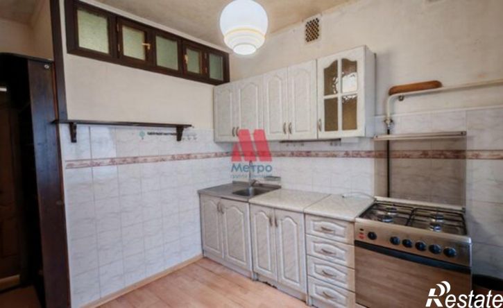 4-комн квартира ул Суркова, 7,  д. 7