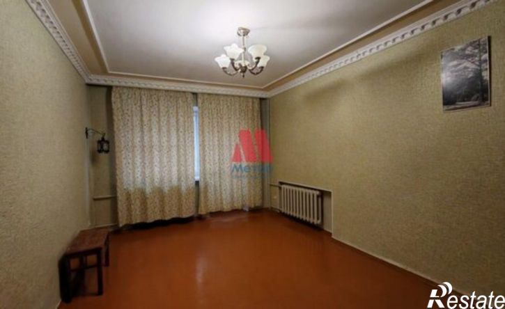 4-комн квартира ул Суркова, 7,  д. 7