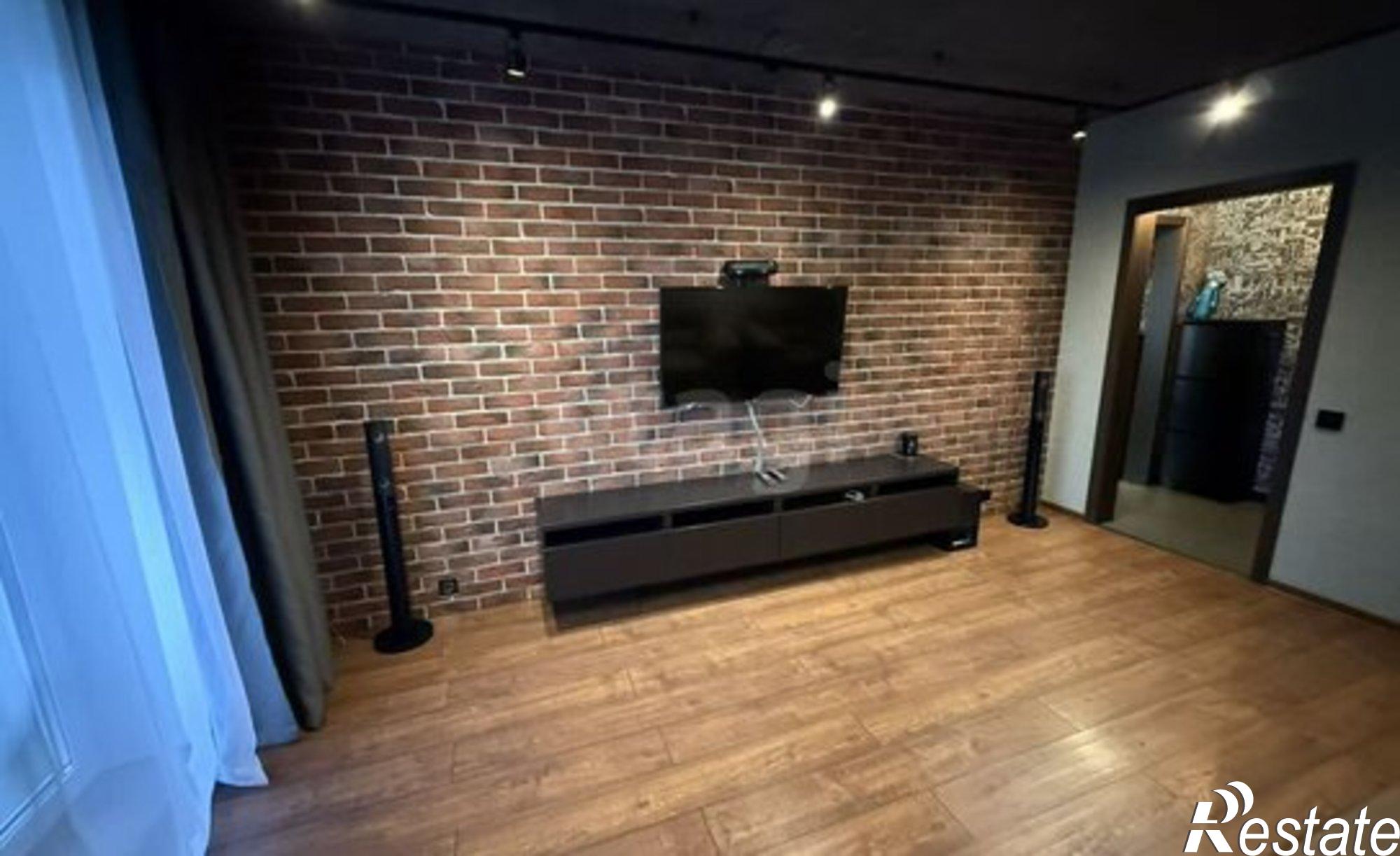 Купить квартиру за 6 000 000 рублей на улица Батова, 14