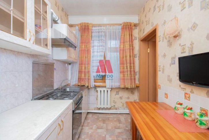 2-комн квартира 50 Завода поселок, д.32