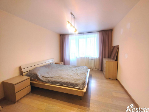 Продажа 7-комн квартиры улица Космонавтов, 4