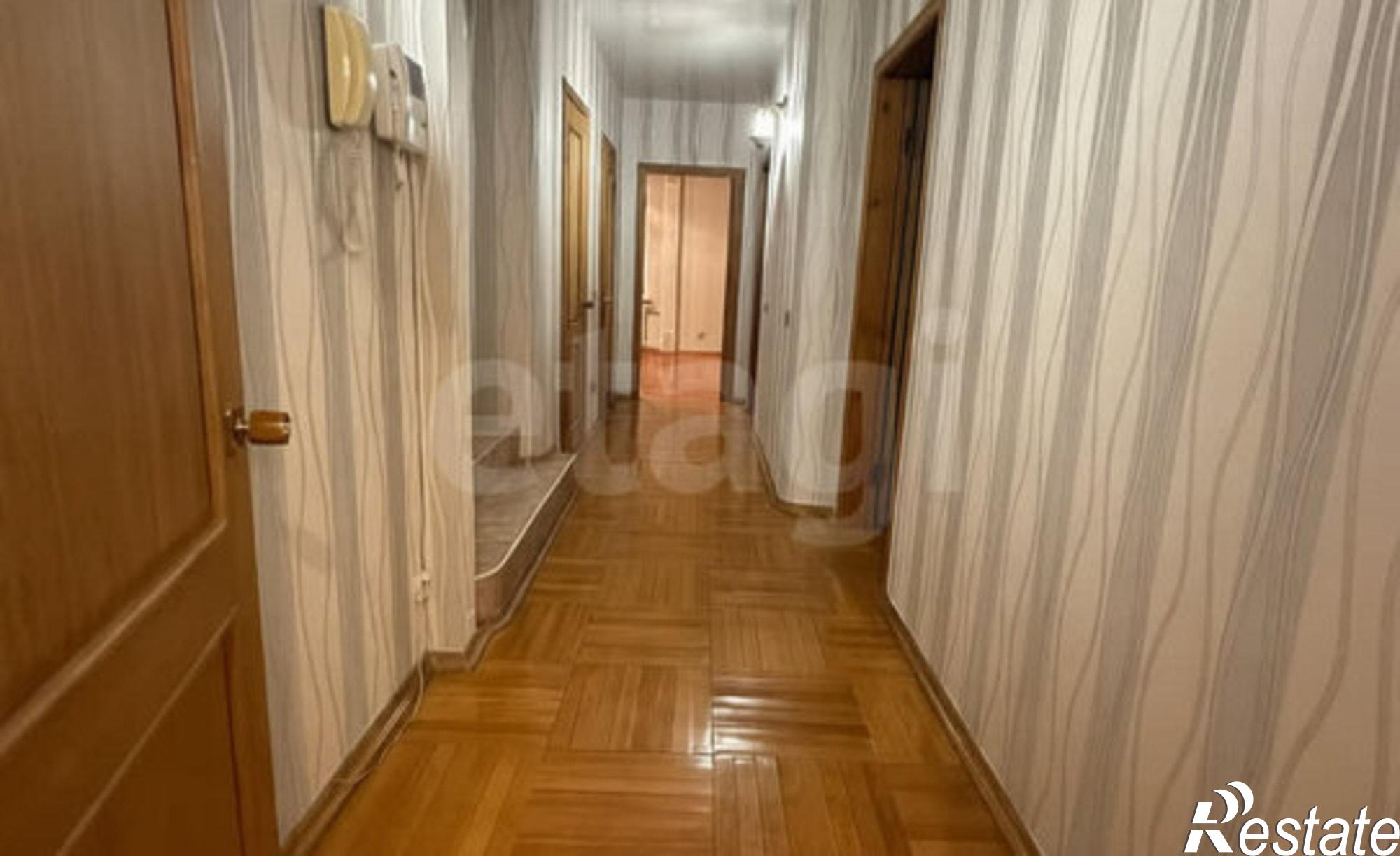 Купить квартиру за 18 000 000 рублей на ул Республиканская, 84 2