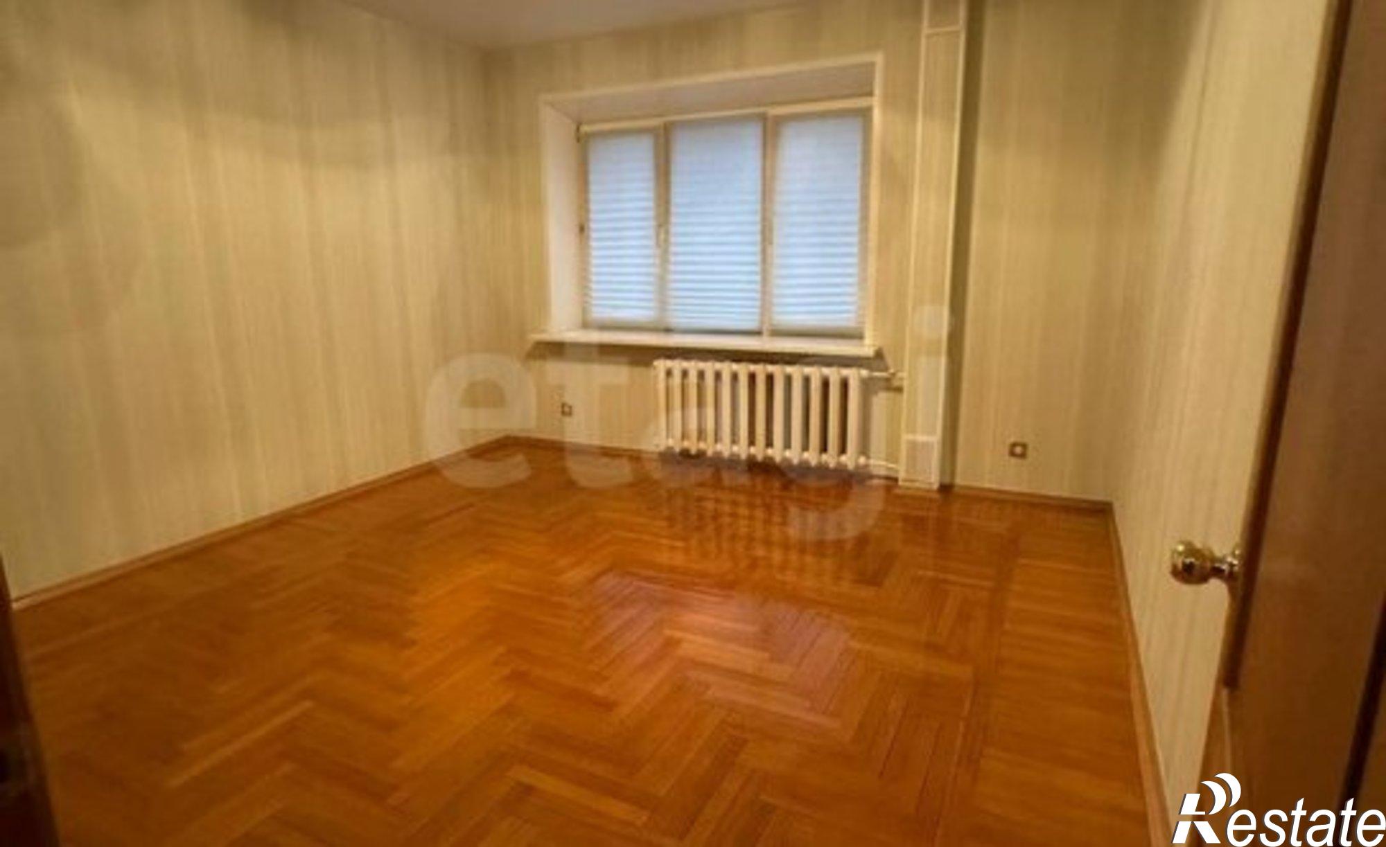 Купить квартиру за 18 000 000 рублей на ул Республиканская, 84 2